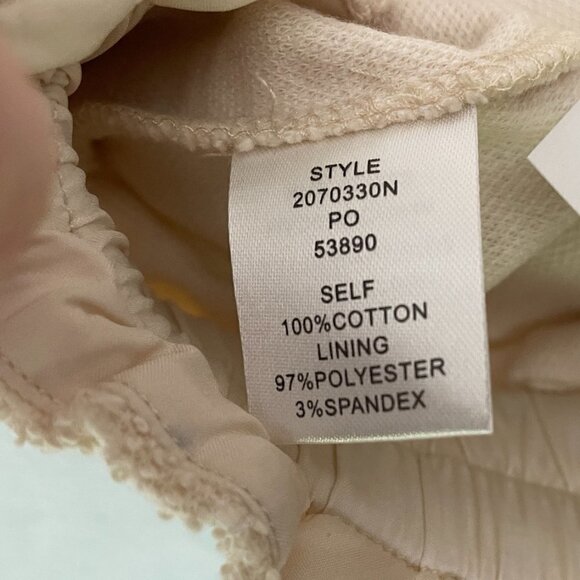New Current Air Women's Ivory Blush Shorts Nubby Knit Drawstring Waist Medium - Picture 7 of 7